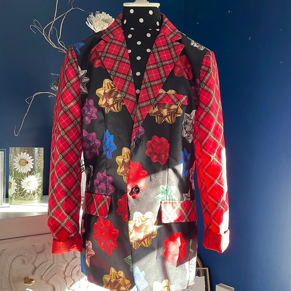 Holiday Time Crazy Christmas Jacket size Small 34-36